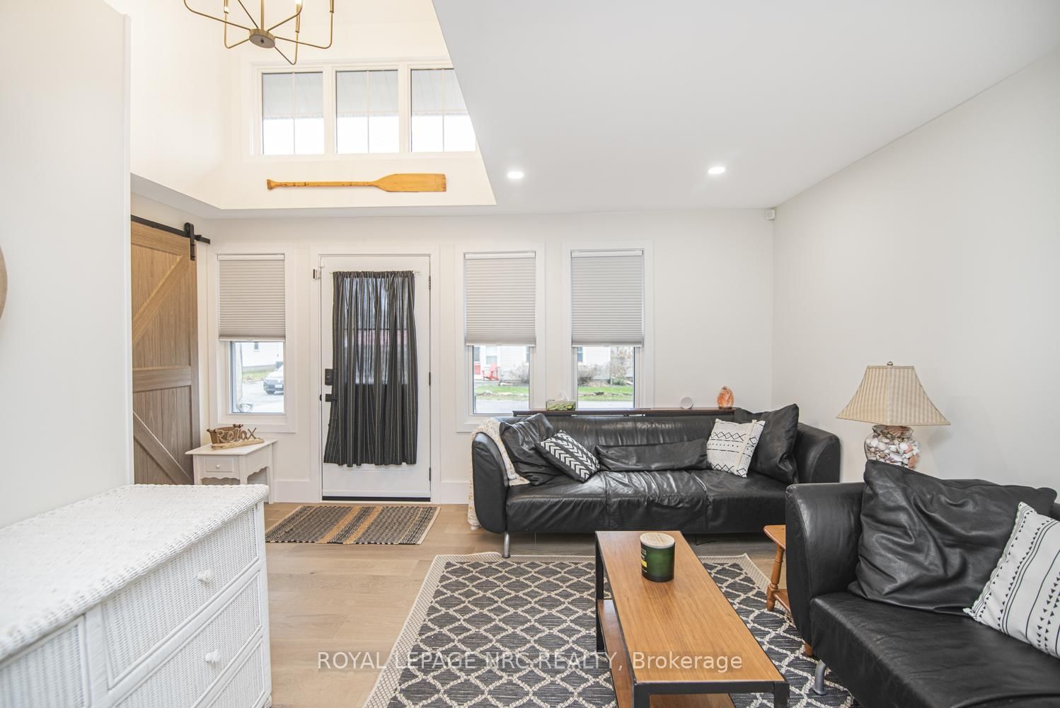 Detached House for sale at 385 WESTWOOD Avenue, Fort Erie, Ontario, L0S 1B0 - Crystal Beach - MLS: X12940826