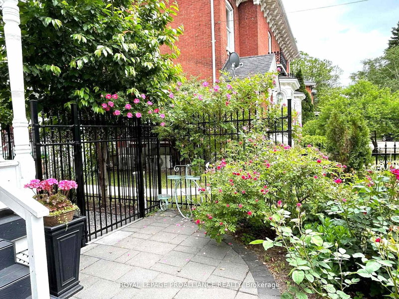 219 Charles St, Belleville, K8N 3M3 | Image 3