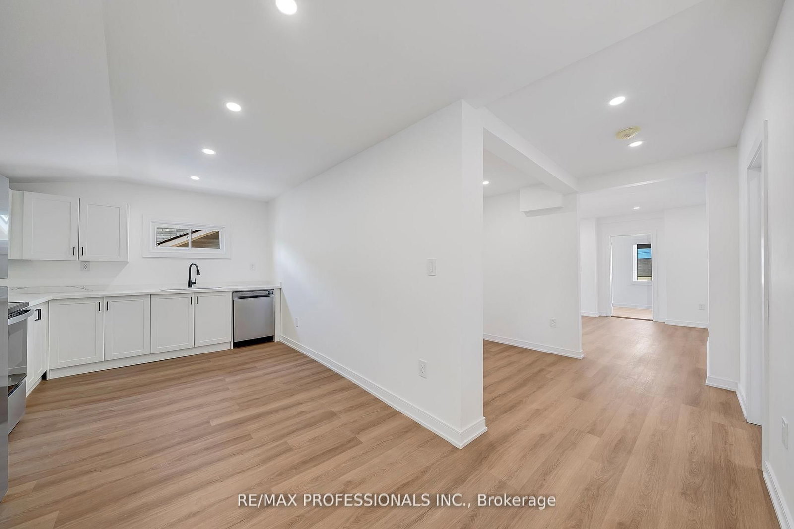 27 Oakdale Avenue - Photo 19