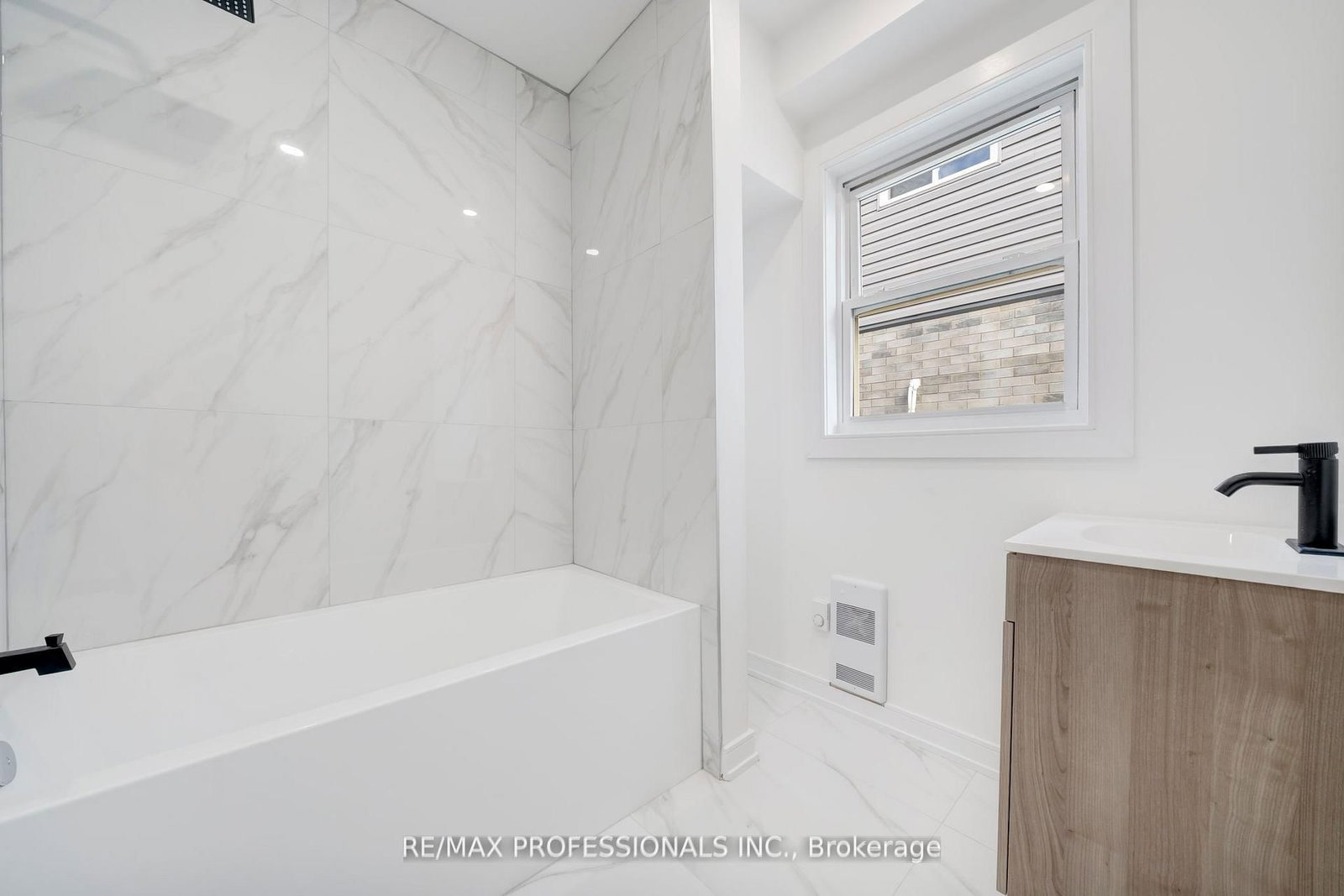 27 Oakdale Avenue - Photo 26