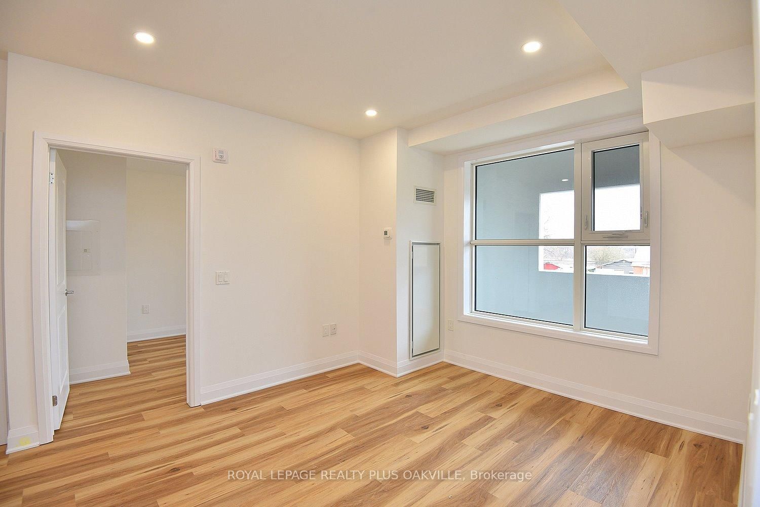 1936 Rymal Road, Unit 211 - Photo 11