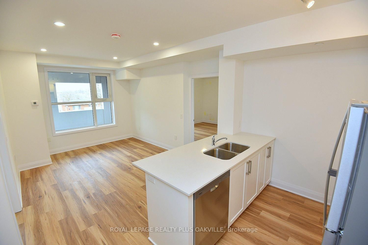 1936 Rymal Road, Unit 211 - Photo 17