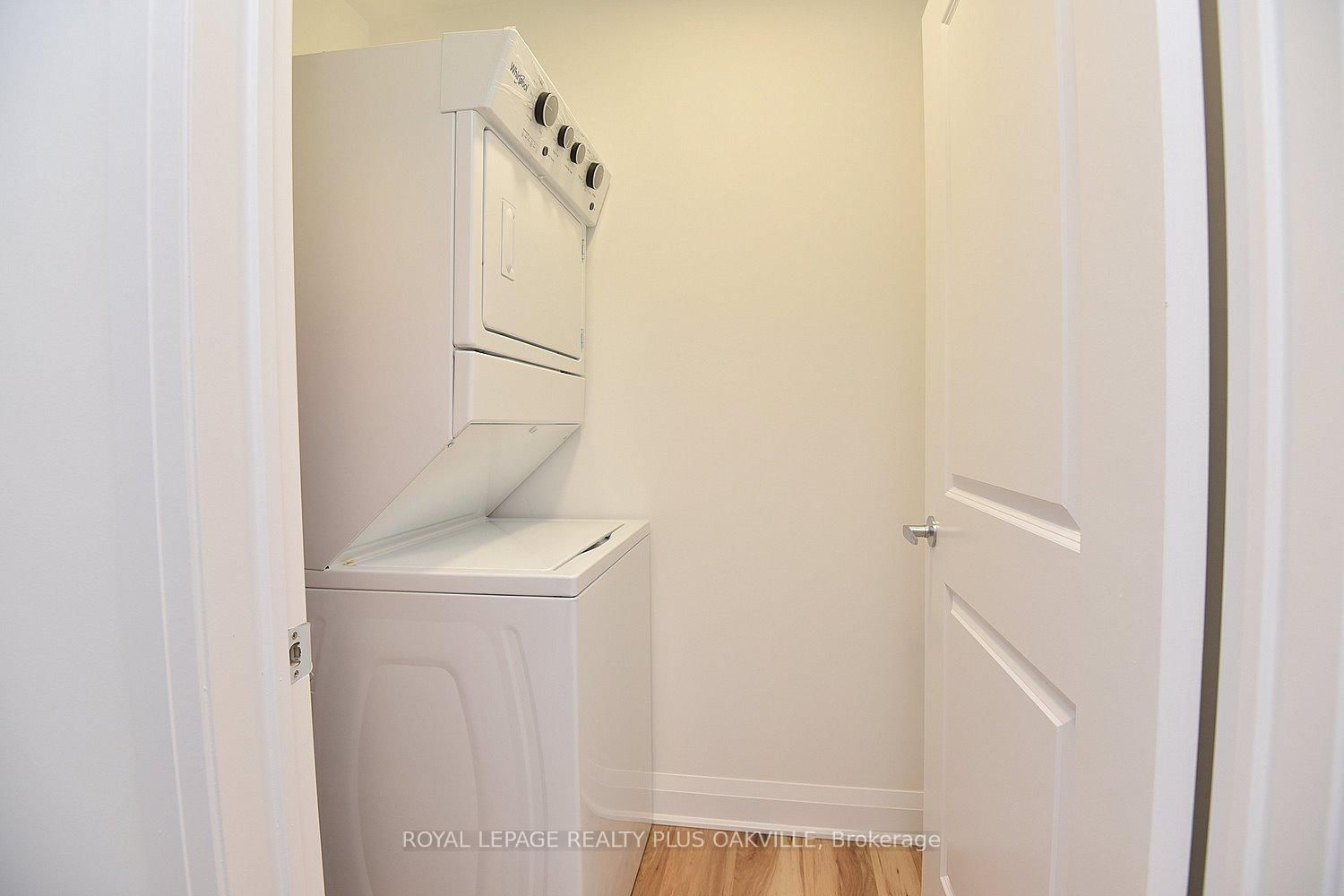 1936 Rymal Road, Unit 211 - Photo 33