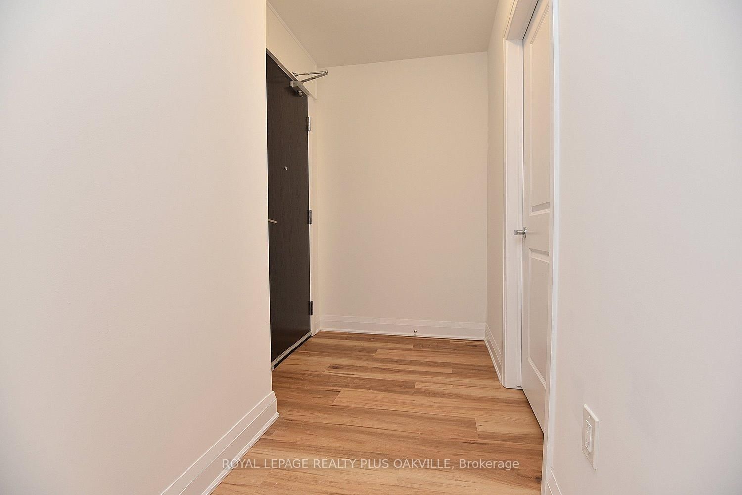 1936 Rymal Road, Unit 211 - Photo 4