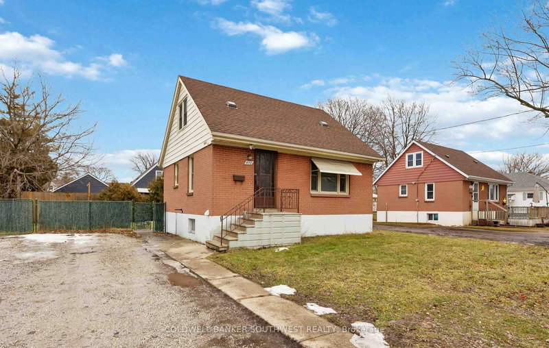 478 Indian Rd N, Sarnia, N7T 7G4 | Image 2