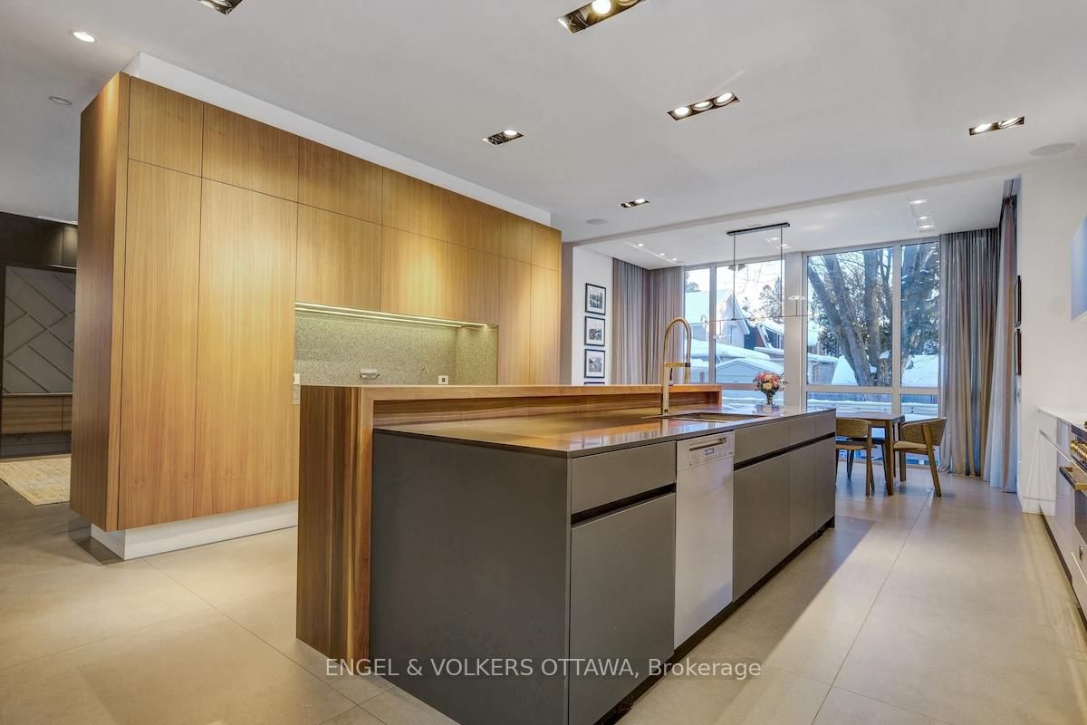 608 Byron Avenue - Photo 20