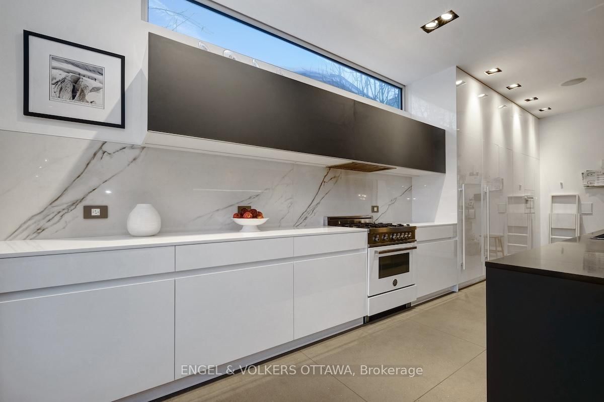 608 Byron Avenue - Photo 22