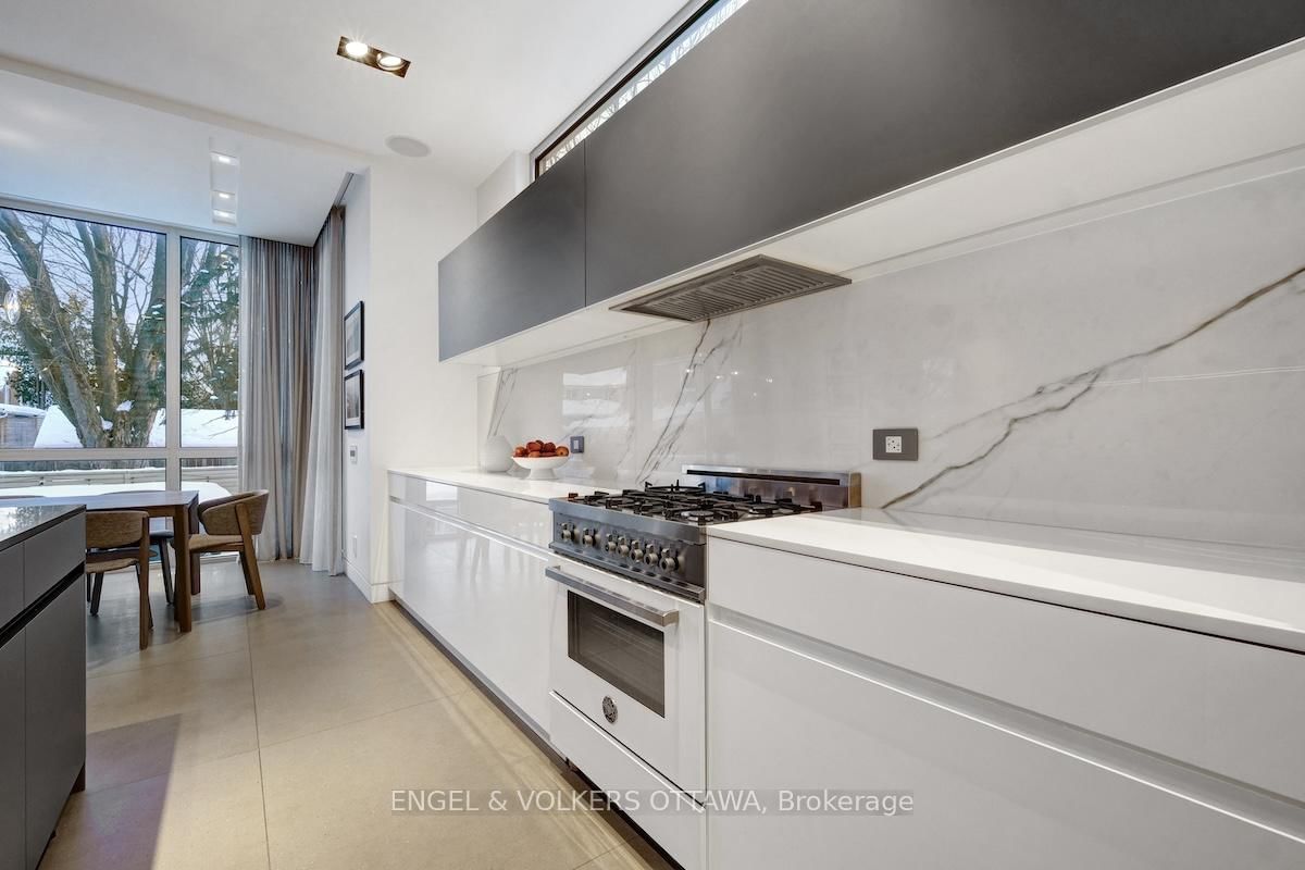 608 Byron Avenue - Photo 23