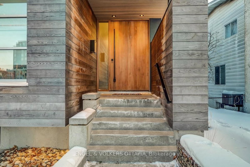 608 Byron Ave, Ottawa, K2A 0E5 | Image 3