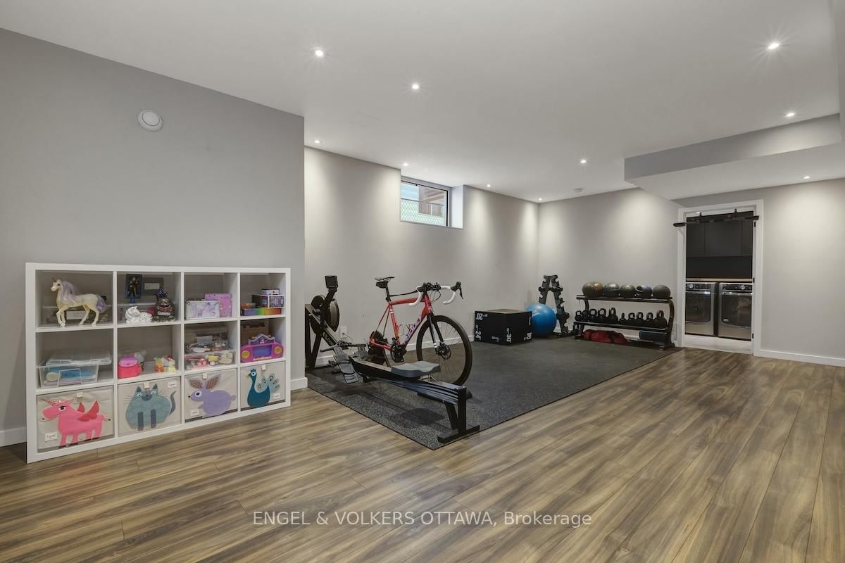 608 Byron Avenue - Photo 42