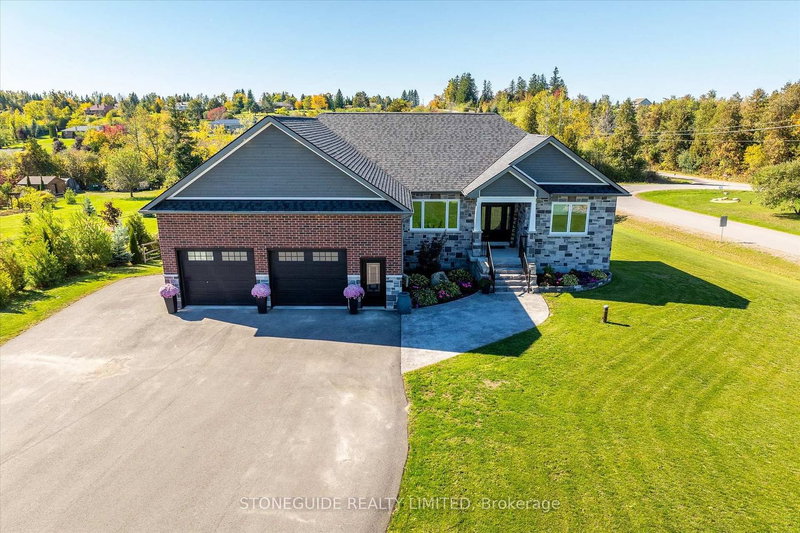 105 Arnott Dr, Selwyn, K0L 1T0 | Image 3