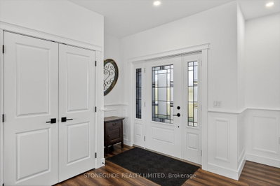 105 Arnott Drive — photo 5
