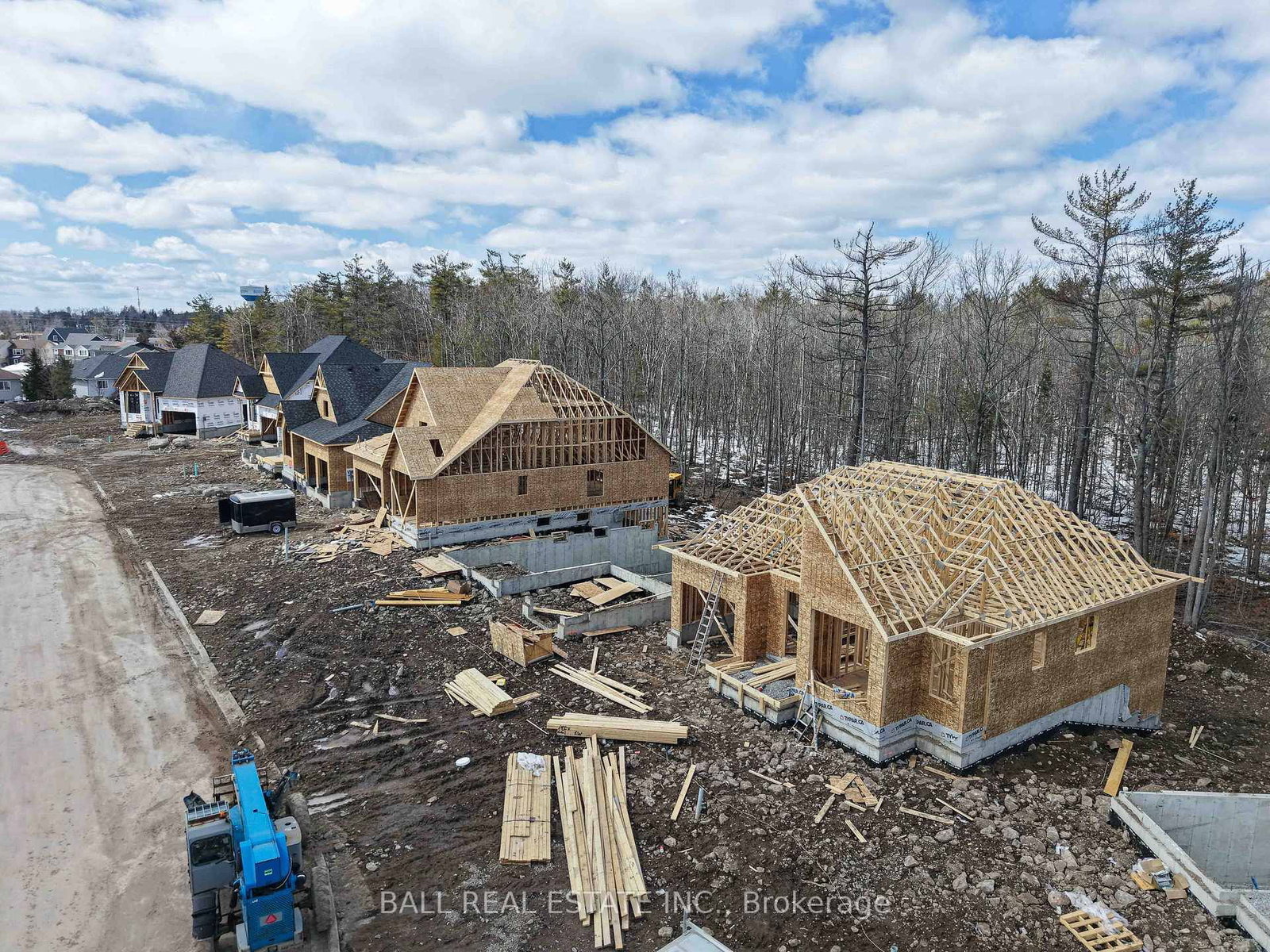 1 Hemlock Crescent - Photo 11