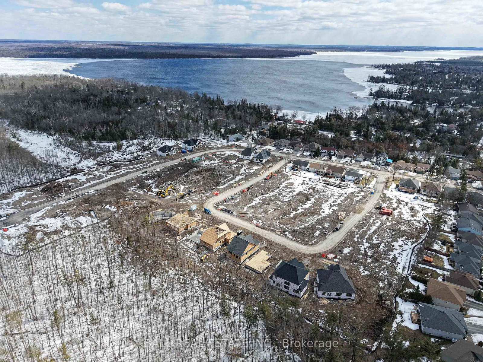 1 Hemlock Crescent - Photo 7