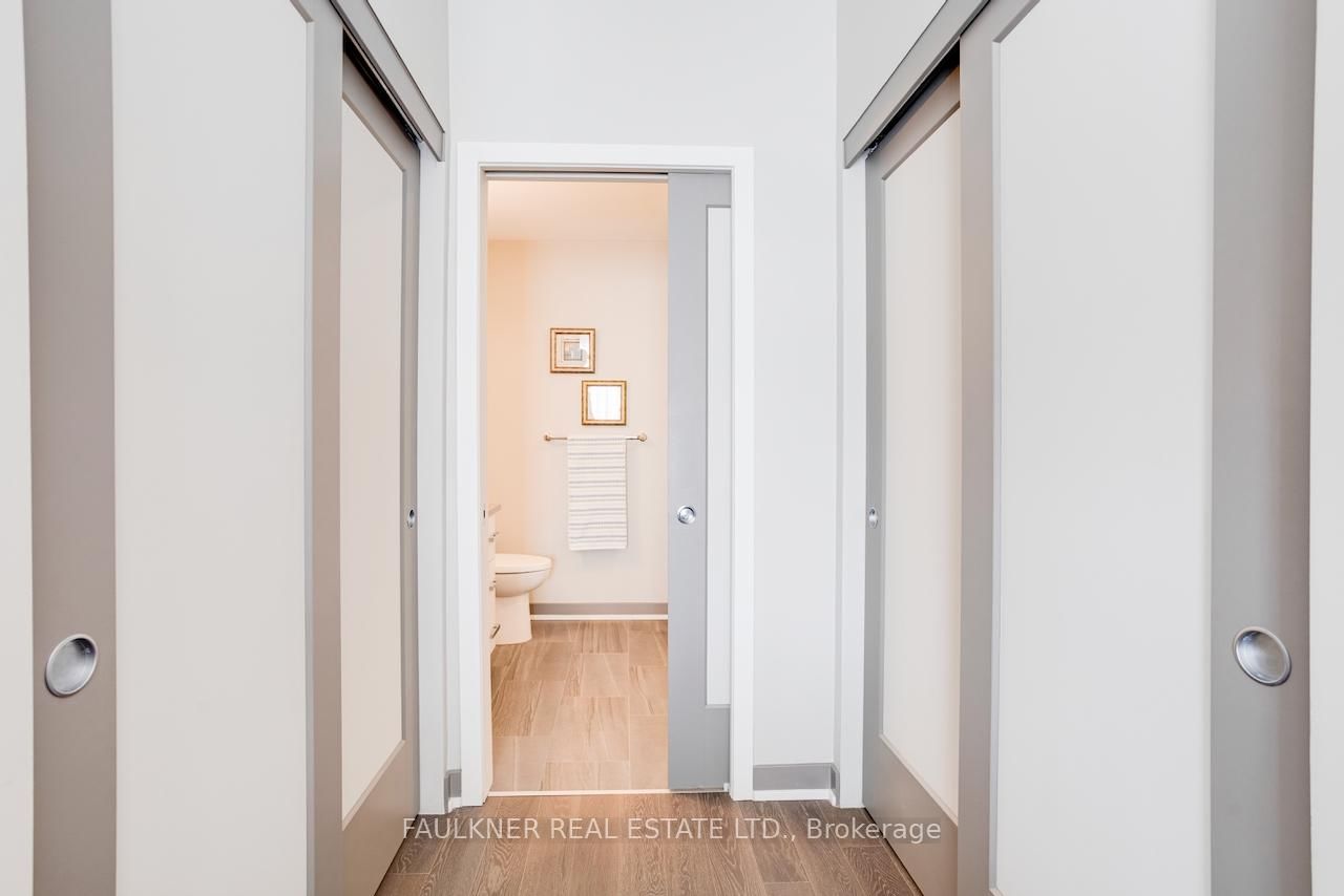 530 De Mazenod Avenue, Unit 413 - Photo 18