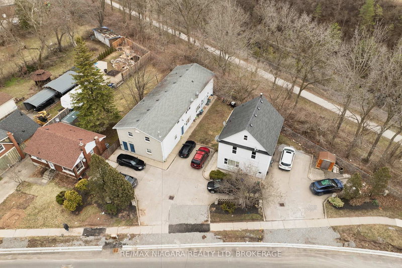 4648/4658 Portage Rd W, Niagara Falls, L2E 6A8 | Image 2