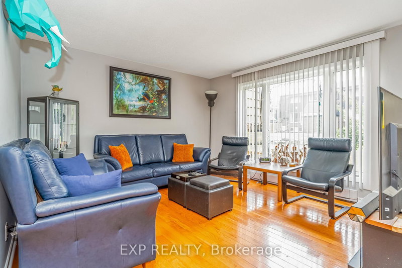 12 - 2610 Draper Ave, Ottawa, K2H 8X8 | Image 3