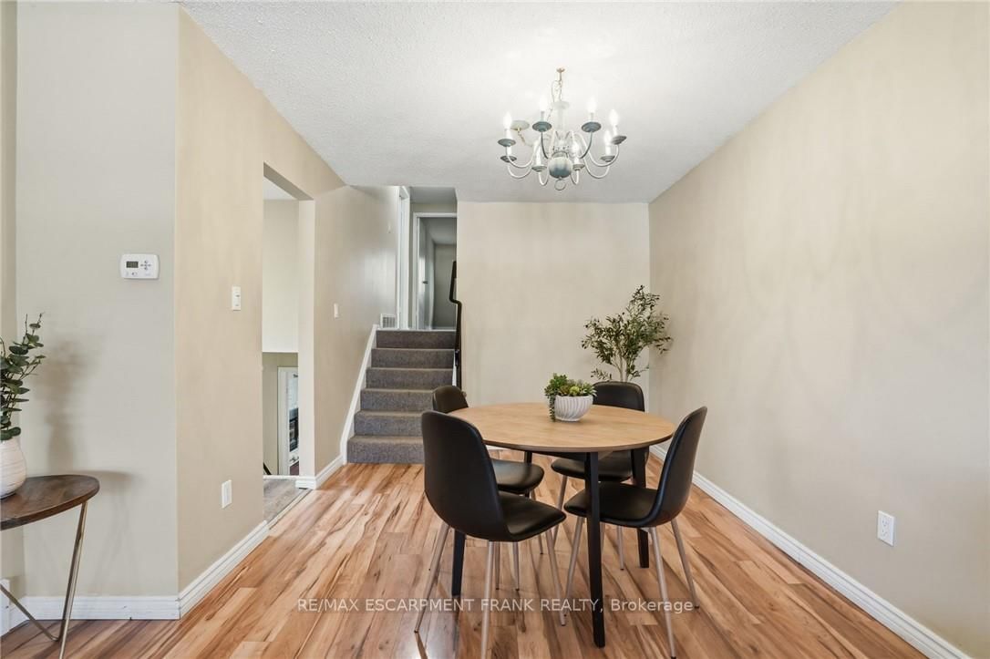 Semi-Detached House for sale at 94 WENDOVER Drive, Hamilton, Ontario, L9C 5X5 - Fessenden - MLS: X12941784