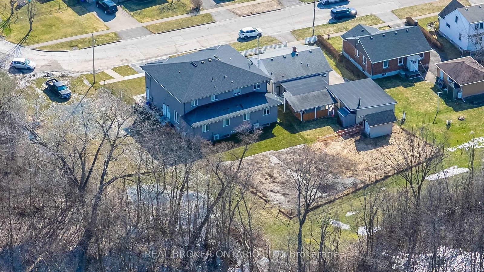 46 PIETZ Avenue - Photo 8