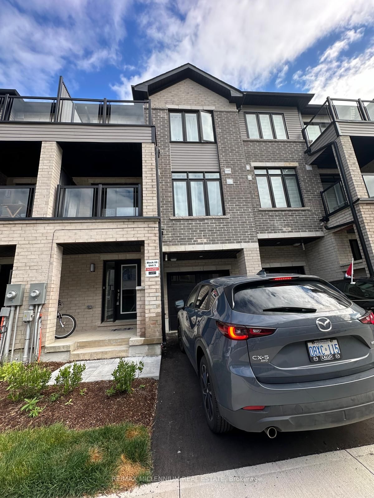 585 Colborne Street E, Unit 903 - Photo 2