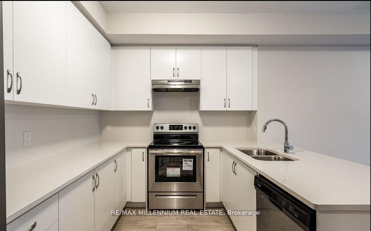 585 Colborne Street E, Unit 903 - Photo 5