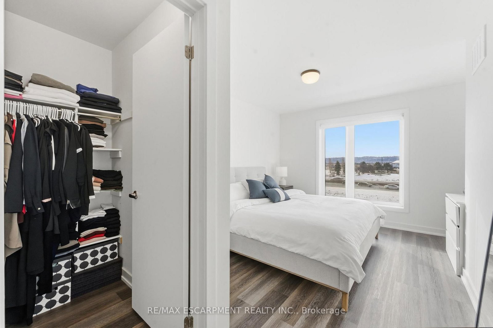 590 North Service Road, Unit 44 - Photo 11