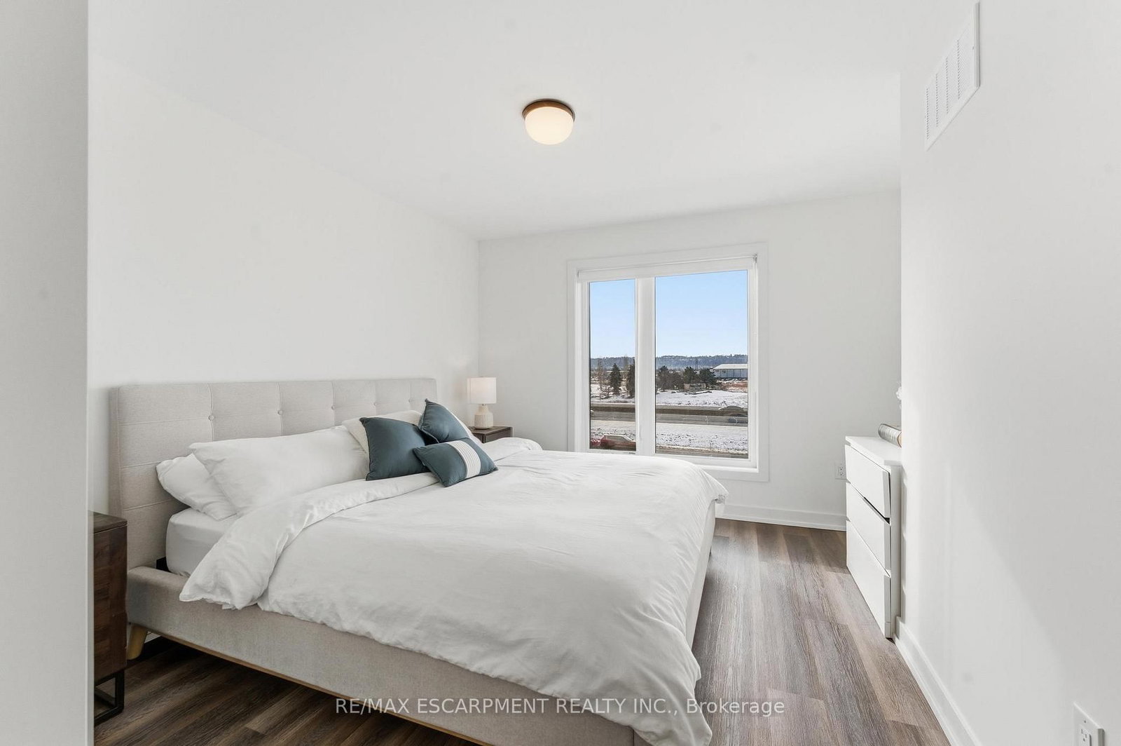 590 North Service Road, Unit 44 - Photo 12