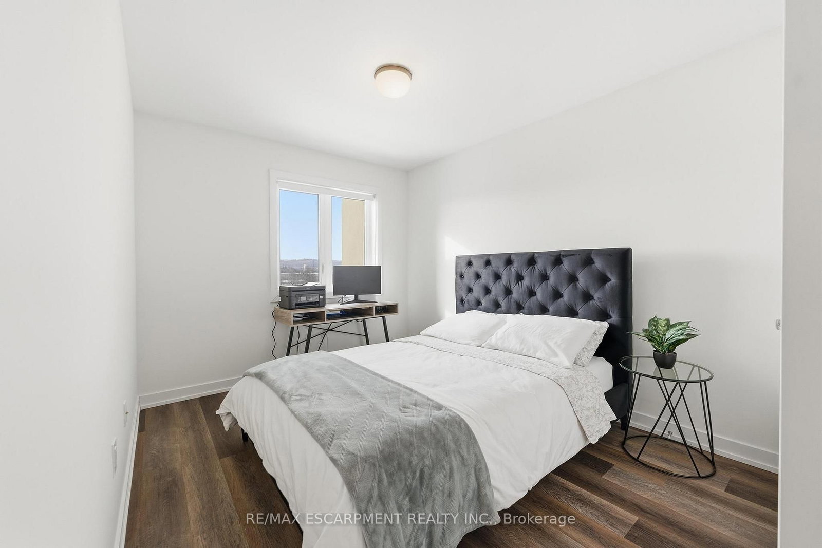 590 North Service Road, Unit 44 - Photo 13