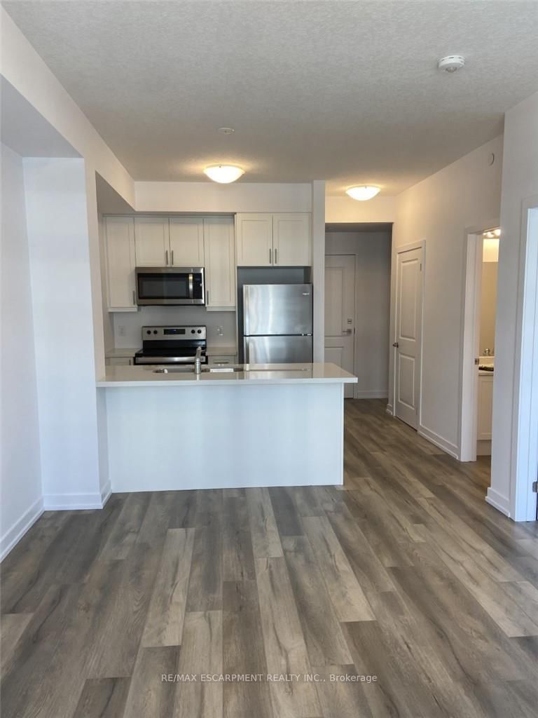 home for sale on 424-5055 Greenlane Road