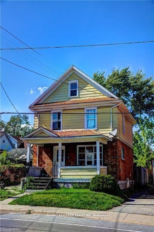 home for sale on 4927 Morrison Street