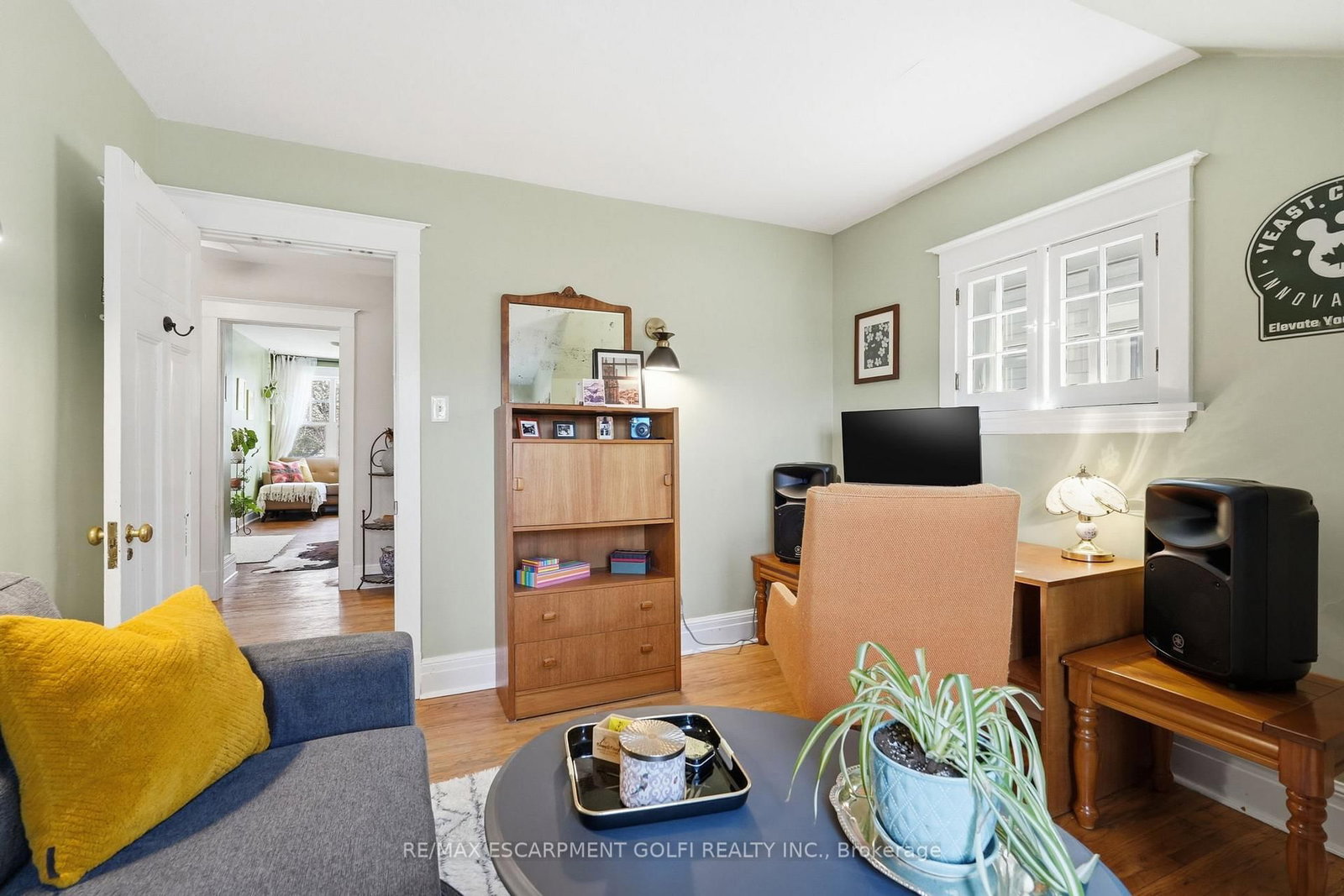 Detached House for sale at 16 BURRIS Street, Hamilton, Ontario, L8M 2J2 - Gibson - MLS: X12942042