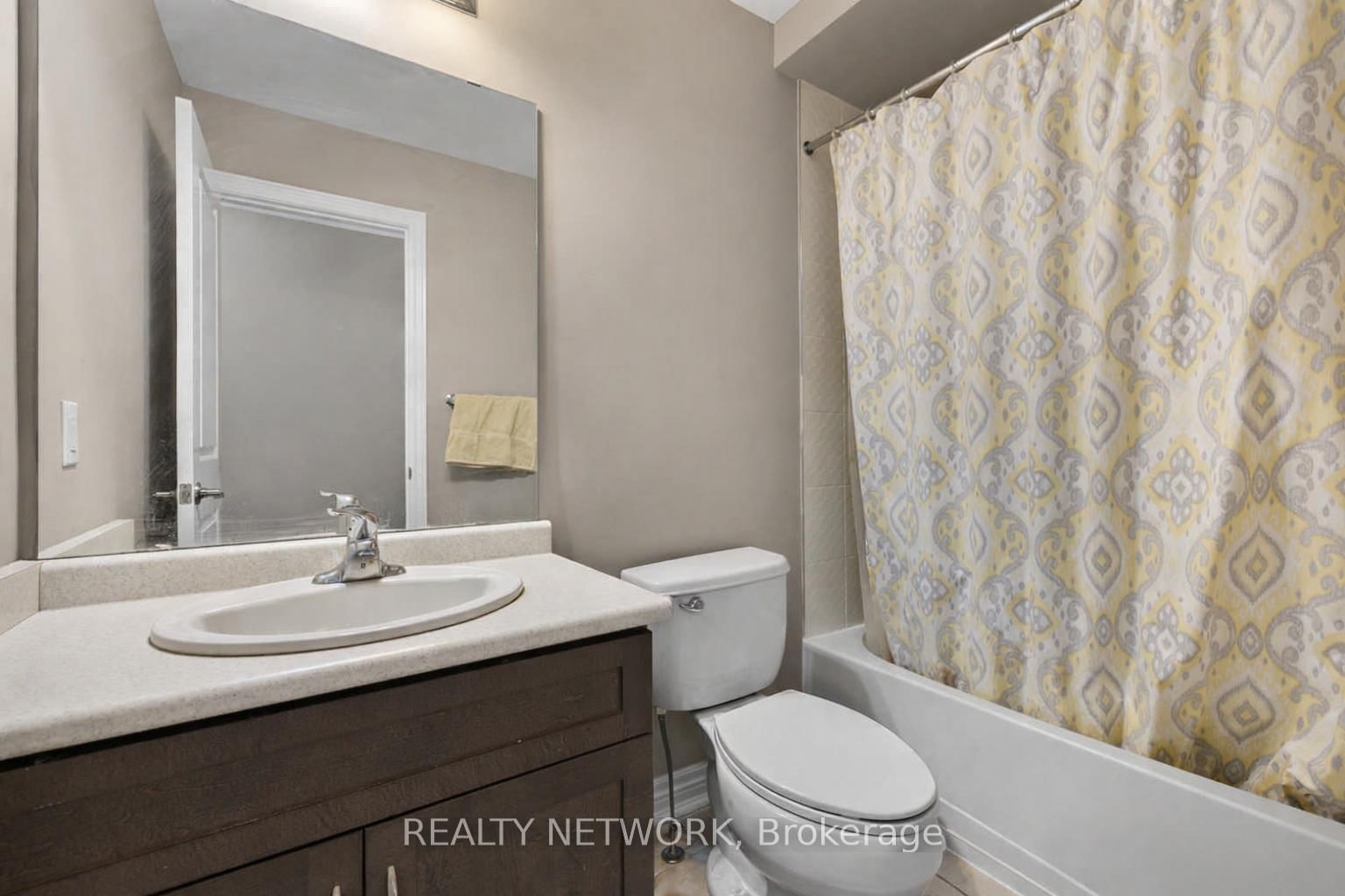 Semi-Detached House for sale at 113 Echovalley Drive, Hamilton, Ontario, L8J 0H1 - Stoney Creek Mountain - MLS: X12942064