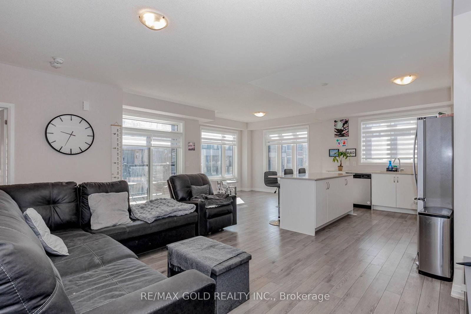 585 Colborne Street E, Unit 1007 - Photo 18