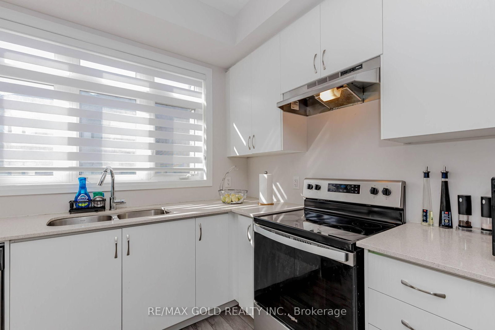 585 Colborne Street E, Unit 1007 - Photo 22