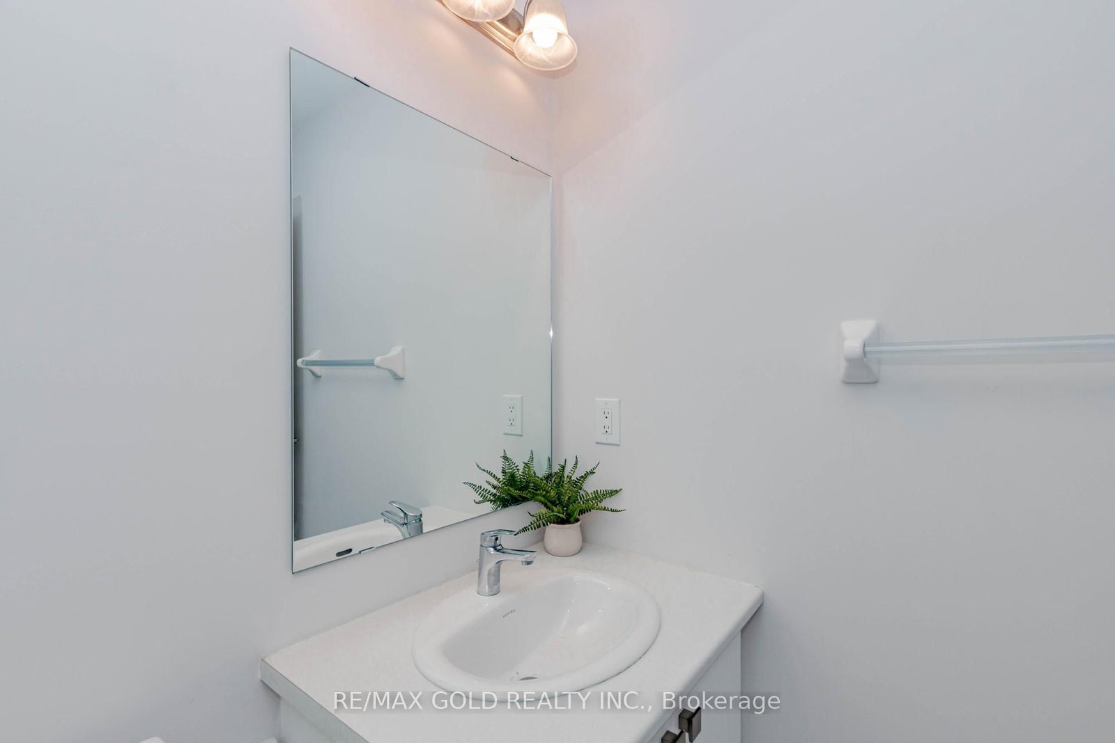 585 Colborne Street E, Unit 1007 - Photo 38