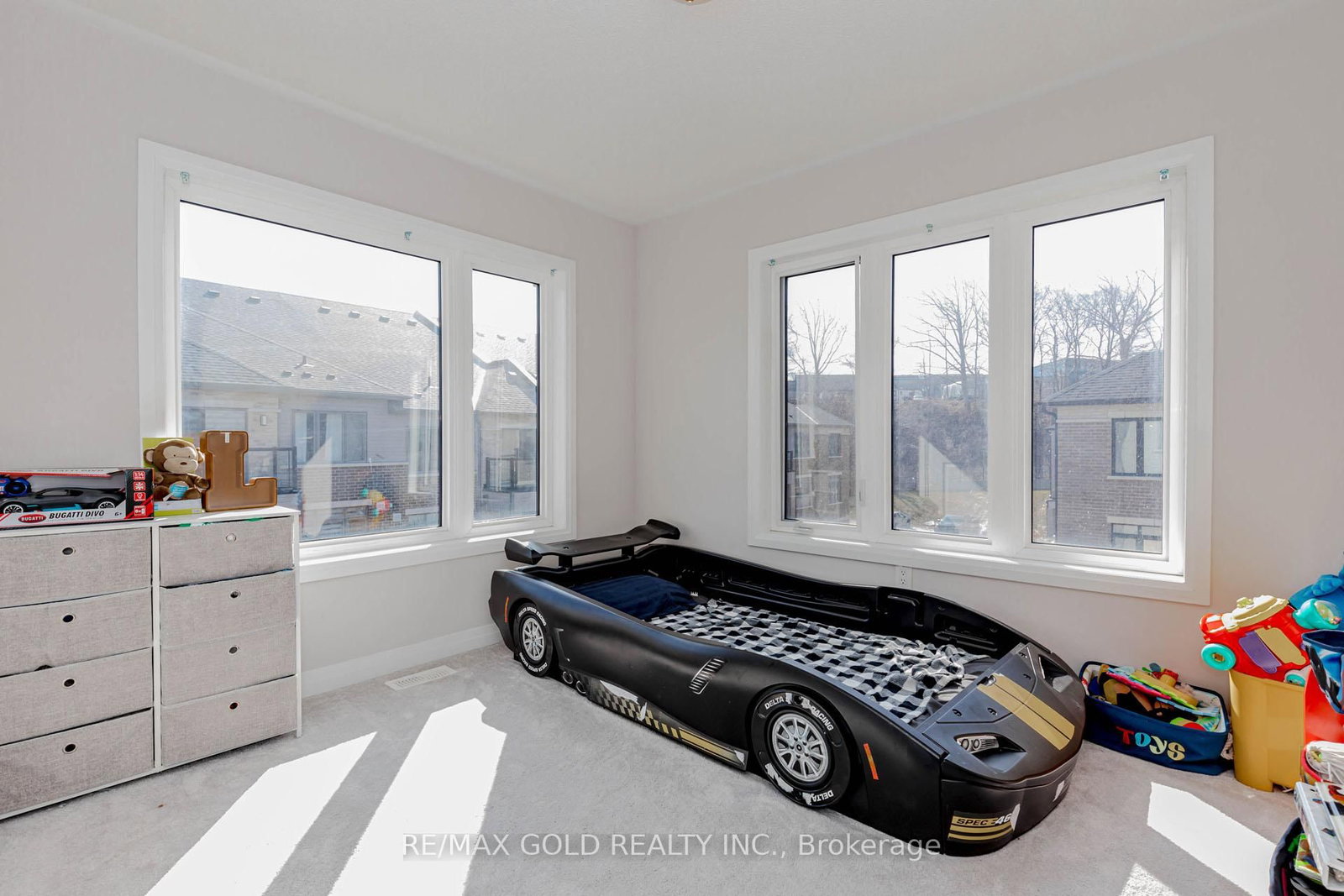 585 Colborne Street E, Unit 1007 - Photo 40