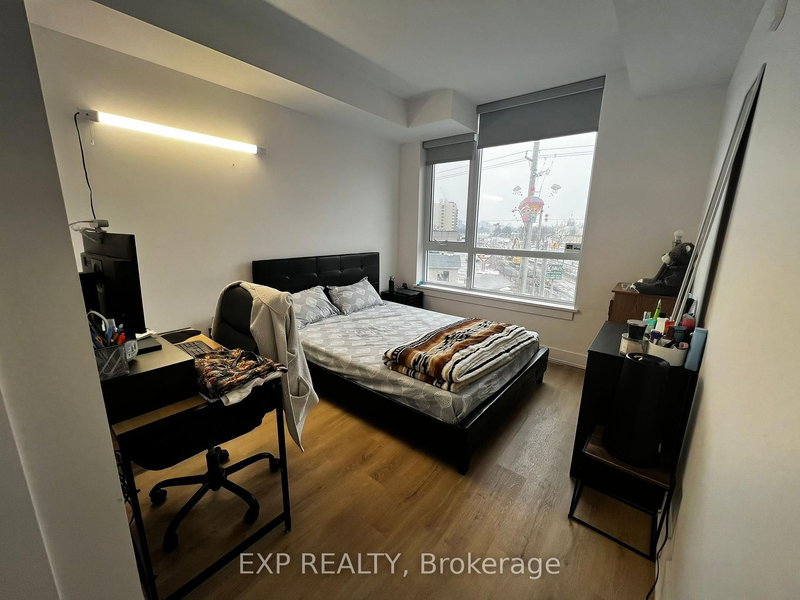 home for lease on 309-929 RICHMOND Road