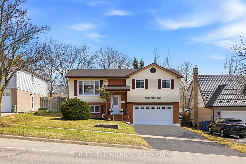 602 Willow Rd, Guelph, Ontario