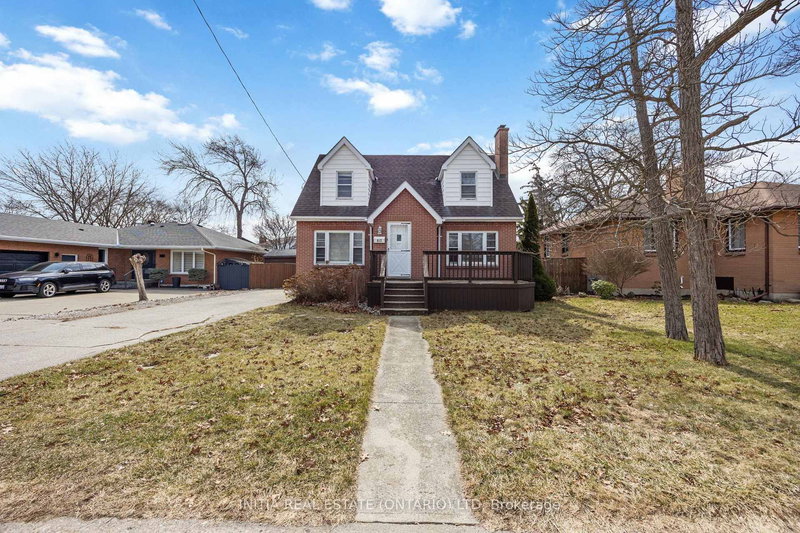 617 Cathcart Blvd, Sarnia, N7V 2N1 | Image 2