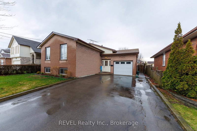 323 Barrick Rd, Port Colborne, L3K 4B6 | Image 2