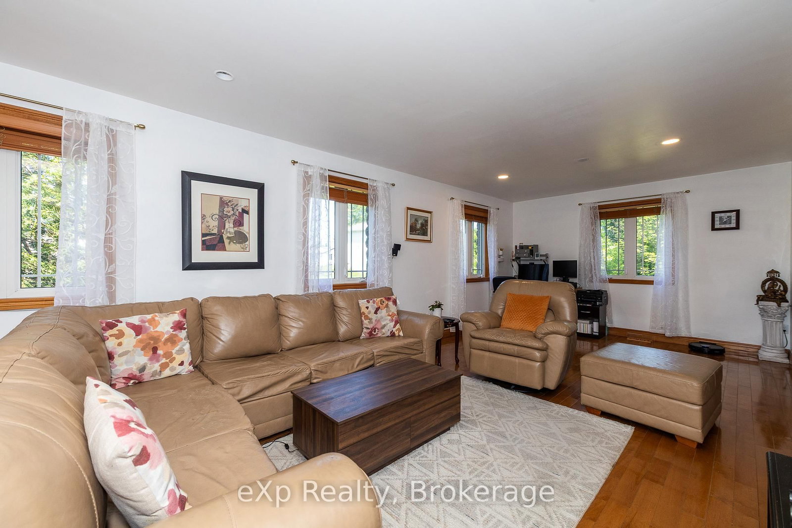 910 26th Street E • Owen Sound, ON photo 16