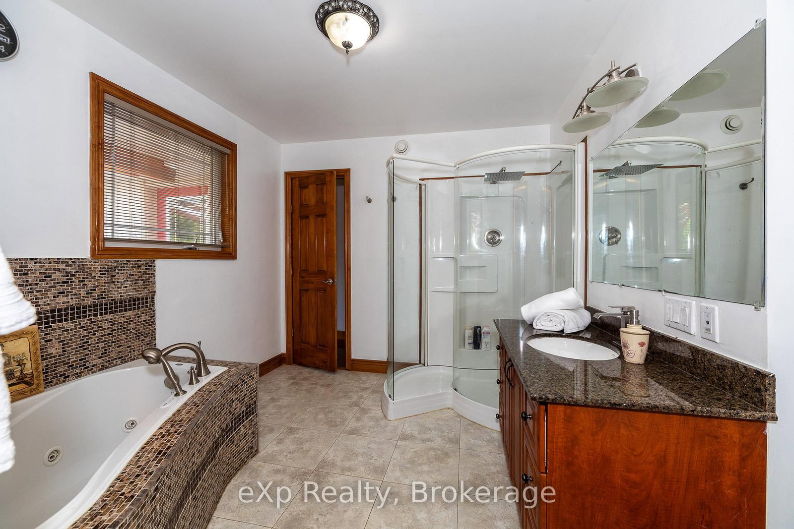 910 26th Street E • Owen Sound, ON photo 22