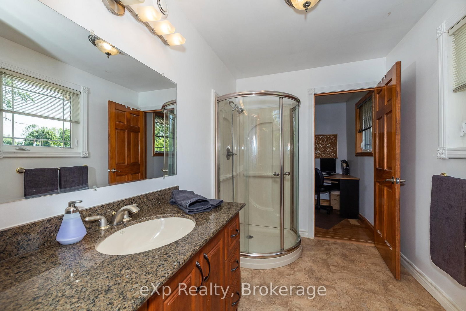 910 26th Street E • Owen Sound, ON photo 28