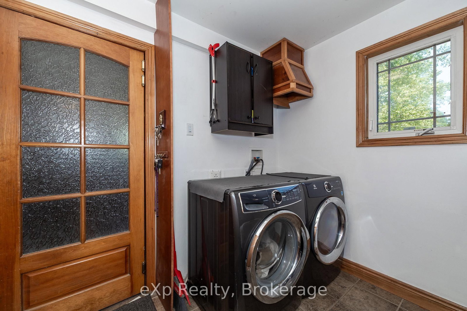 910 26th Street E • Owen Sound, ON photo 33
