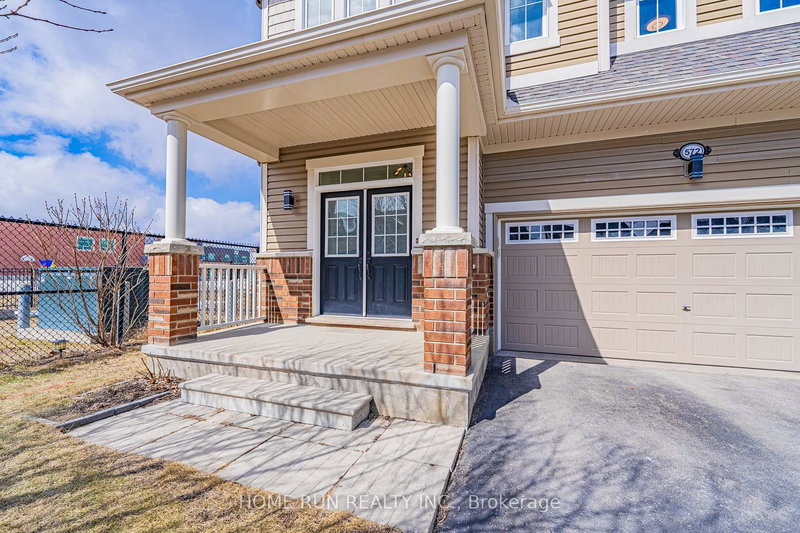 572 Dundonald Dr, Ottawa, K2J 5X1 | Image 3