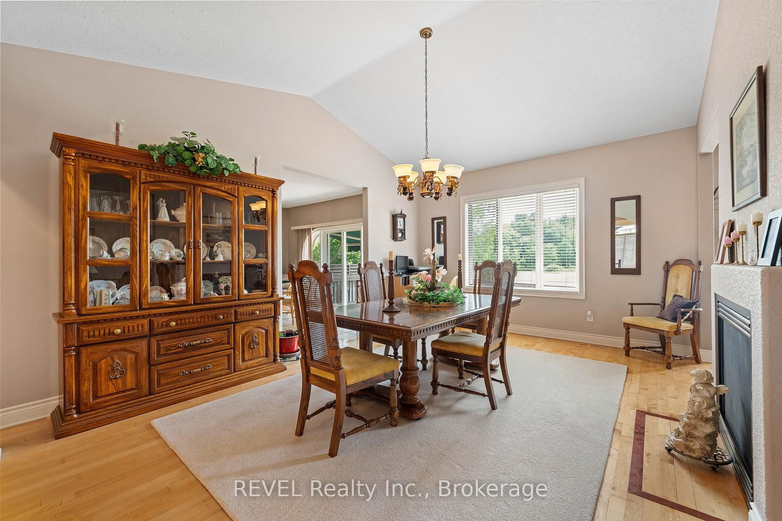 Detached House for sale at 5 Beechwood Crescent, Pelham, Ontario, L0S 1E7 - Fonthill - MLS: X12942616