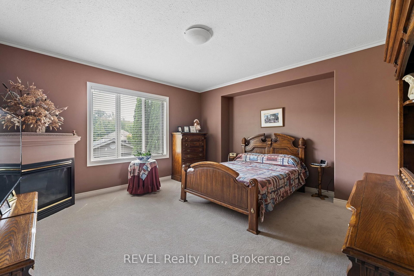 Detached House for sale at 5 Beechwood Crescent, Pelham, Ontario, L0S 1E7 - Fonthill - MLS: X12942616