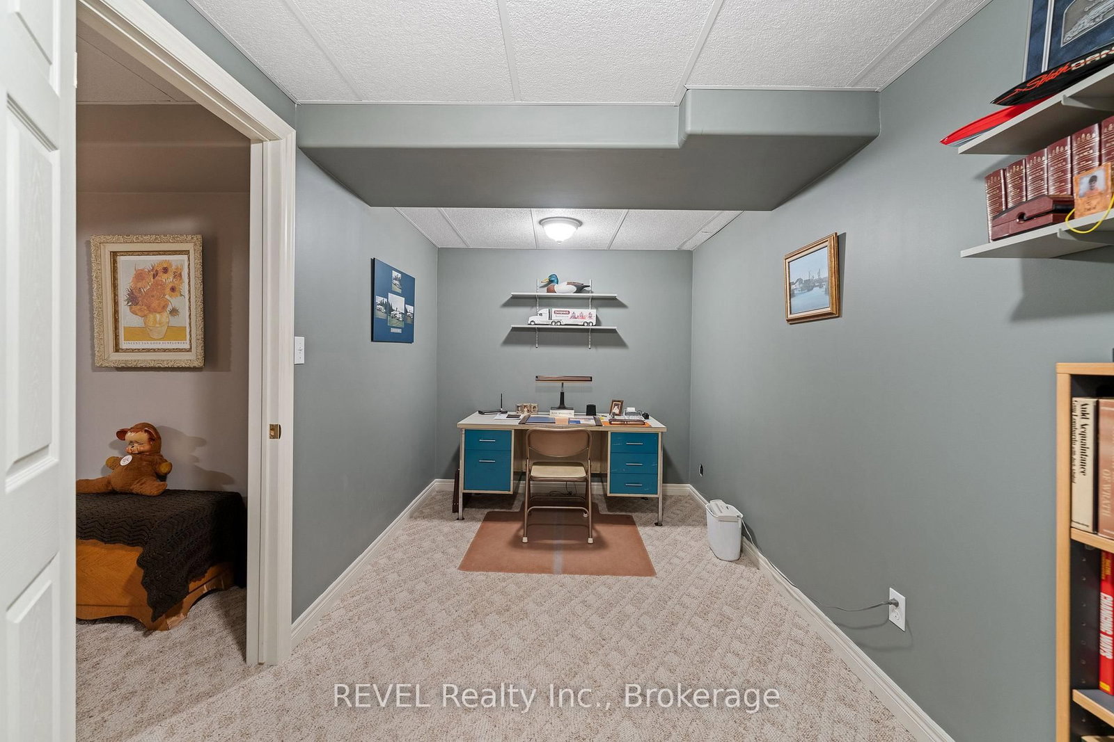 Detached House for sale at 5 Beechwood Crescent, Pelham, Ontario, L0S 1E7 - Fonthill - MLS: X12942616