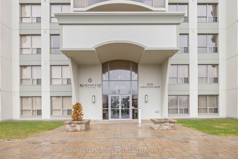 406 - 1030 Coronation Dr, London North, N6G 0G5 | Image 3