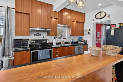 22 Perth Street — photo 5